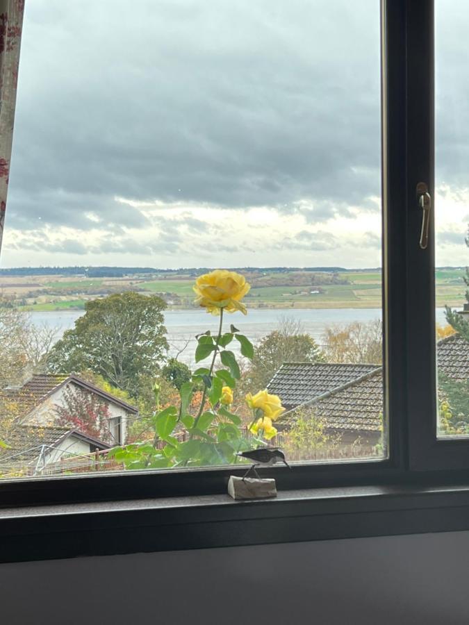 丁沃尔Black Isle View公寓 外观 照片